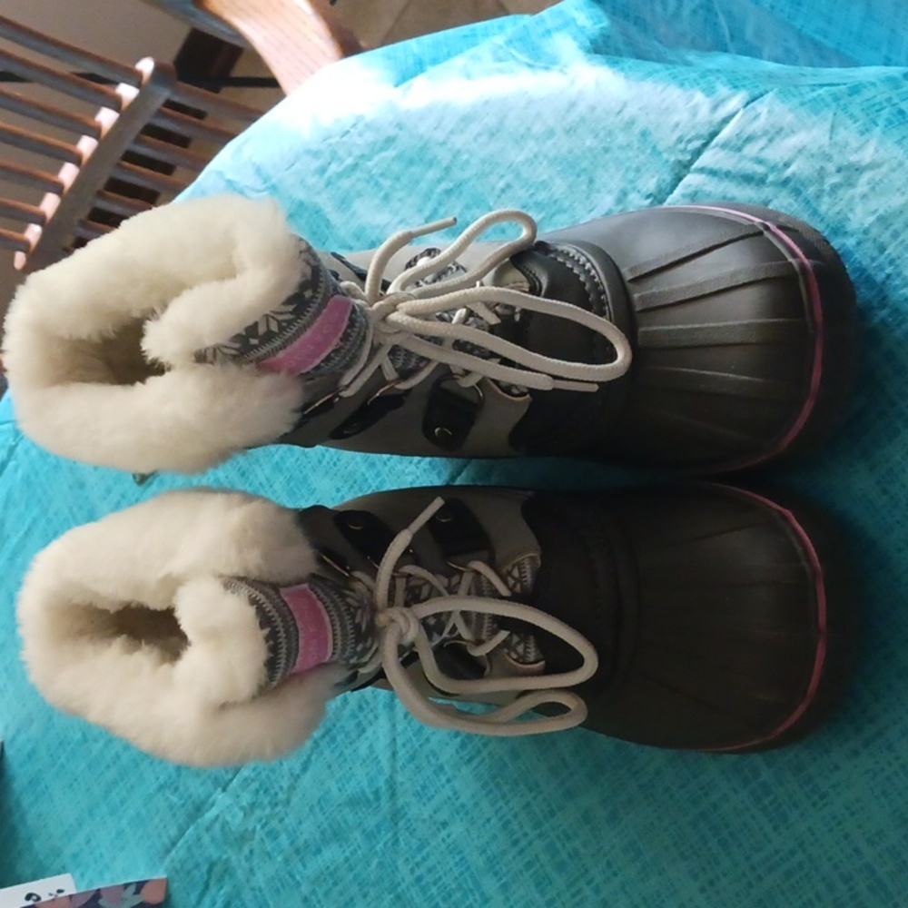 London Fog Winter boots. Like  new